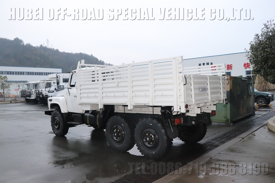 六驱长头eq2082越野运兵车_140越野载货汽车_6×6东风25y越野卡车